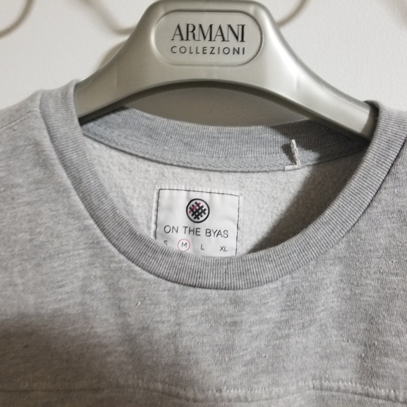 On the Byas 00 Crew sweatshirt mens medium - Picture 2 of 3